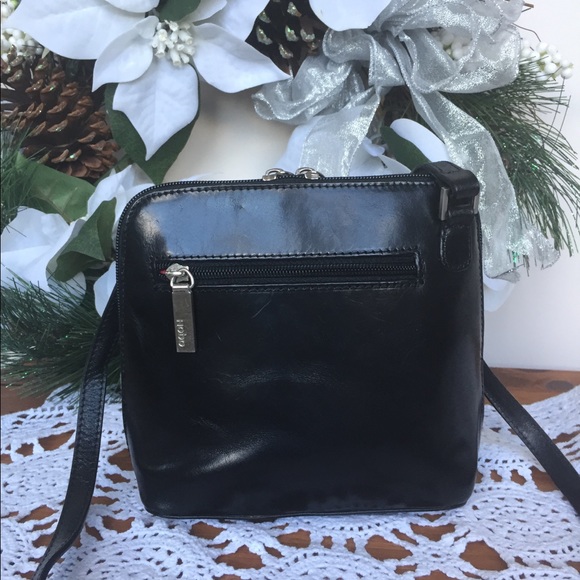 HOBO Handbags - 🎁 HOBO International Crossbody 🎁